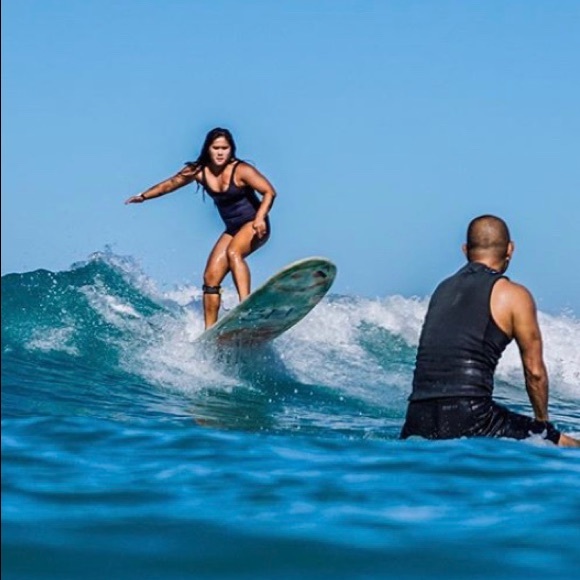 Meet your Posher, Shelny - Picture 1 of 1